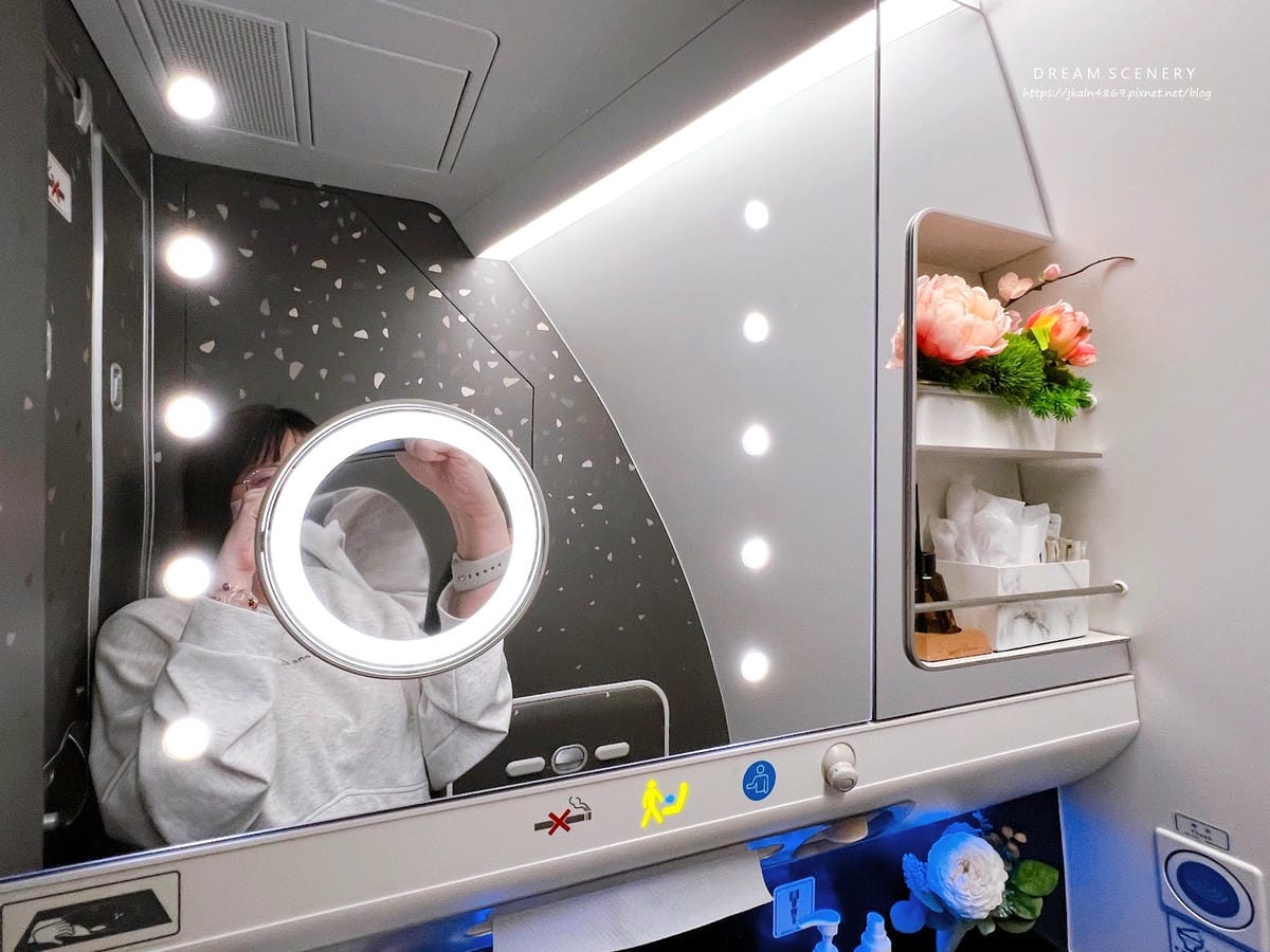 【美國-洛杉磯國際機場】Starlux Airlines B 【美國-洛杉磯國際機場】Starlux Airlines B
