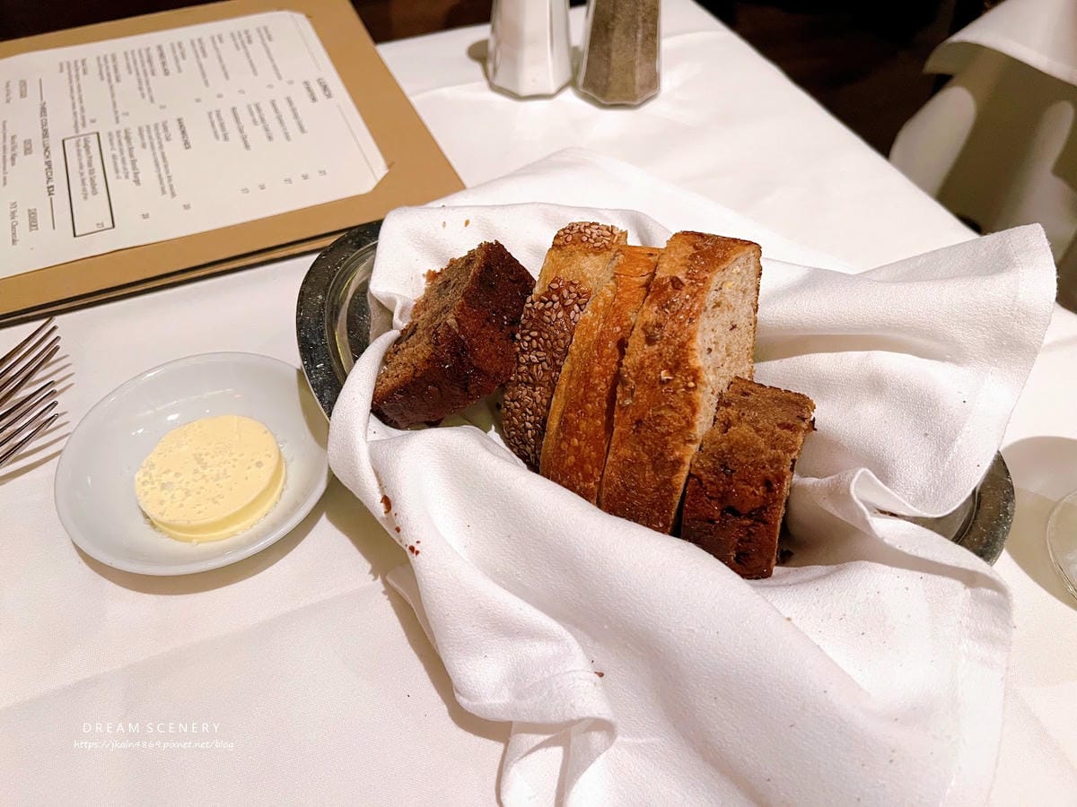【美國-New York】紐約百年牛排店│最道地乾式熟成風味