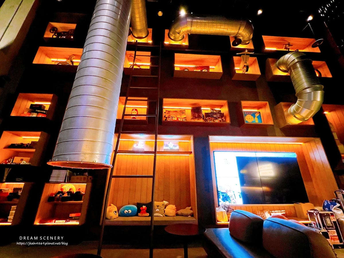 【台中】Moxy Taichung (含早餐) 【台中】Moxy Taichung (含早餐)