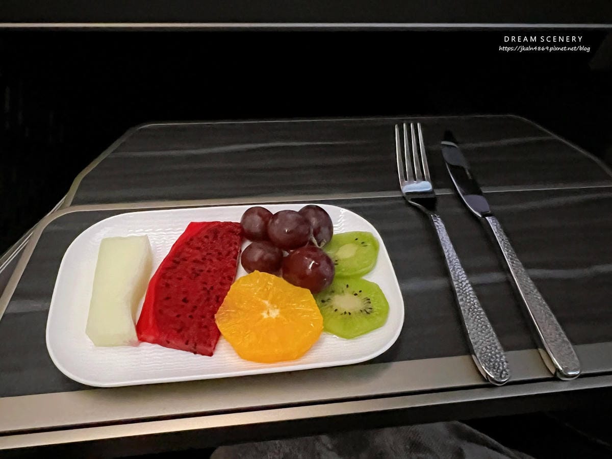 【美國-洛杉磯國際機場】Starlux Airlines B 【美國-洛杉磯國際機場】Starlux Airlines B