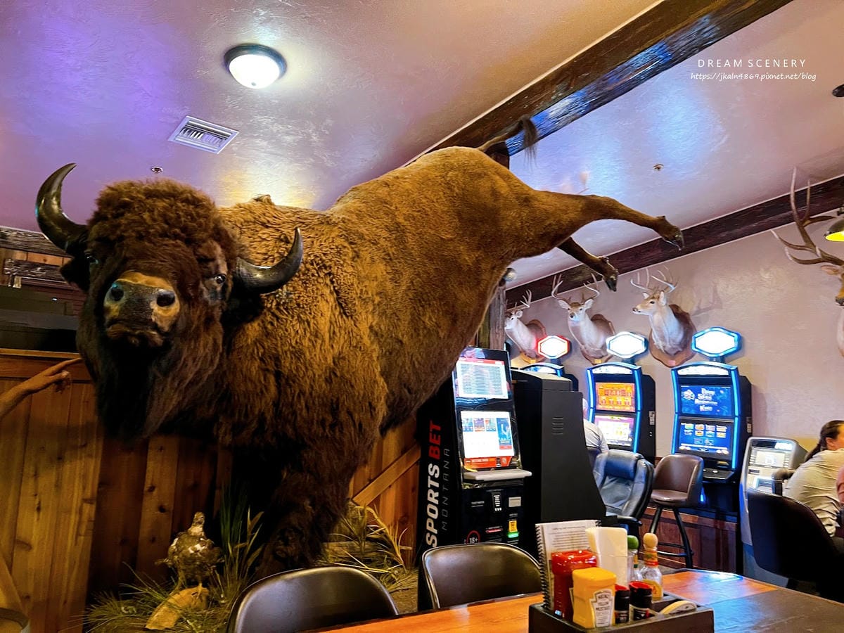 【美國- Montana】野牛肉專門美食餐廳│西黃石鎮美食│ 【美國- Montana】野牛肉專門美食餐廳│西黃石鎮美食│