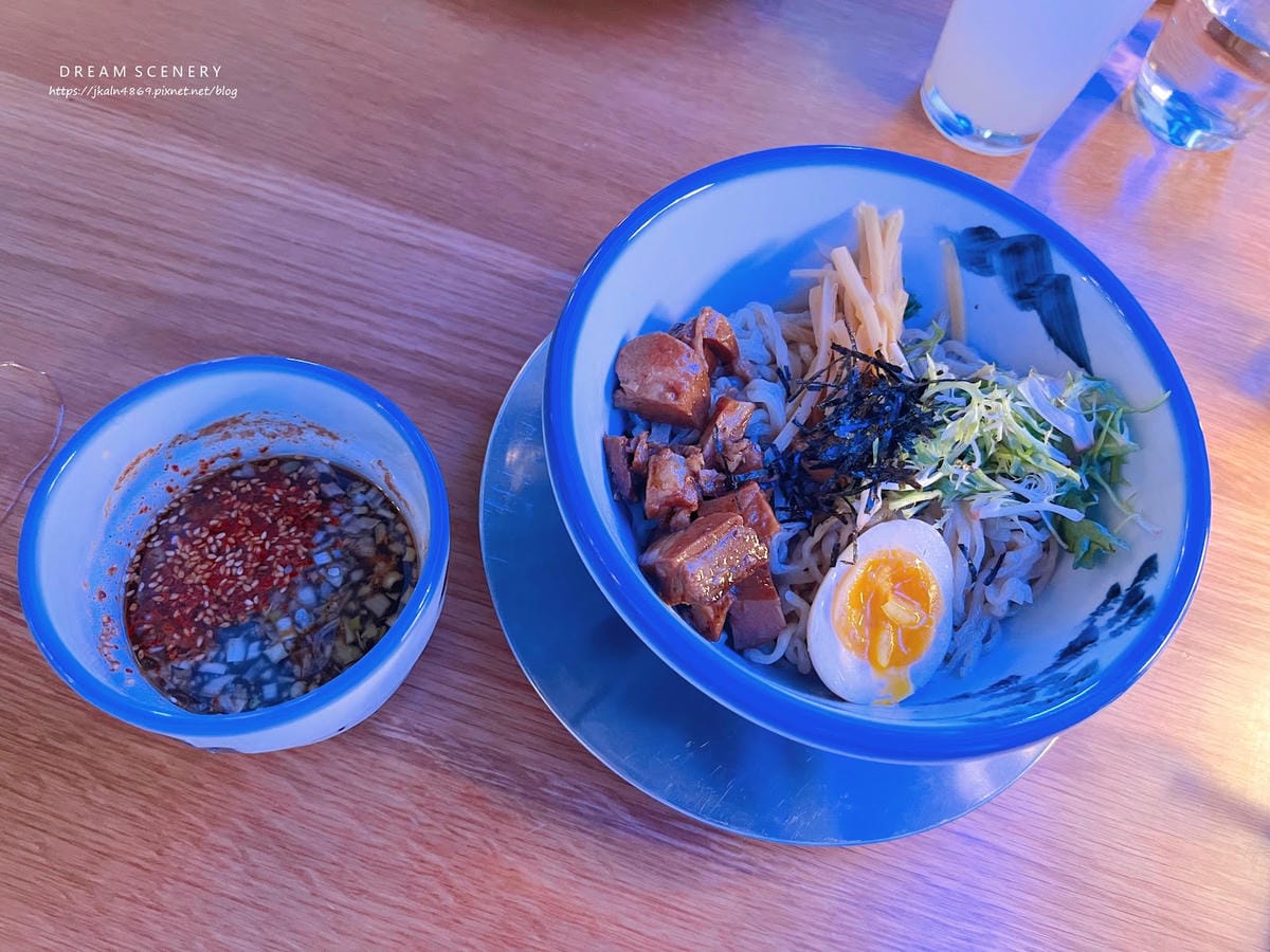 【美國-Los Angeles】日本柚子湯拉麵│Arts D 【美國-Los Angeles】日本柚子湯拉麵│Arts D