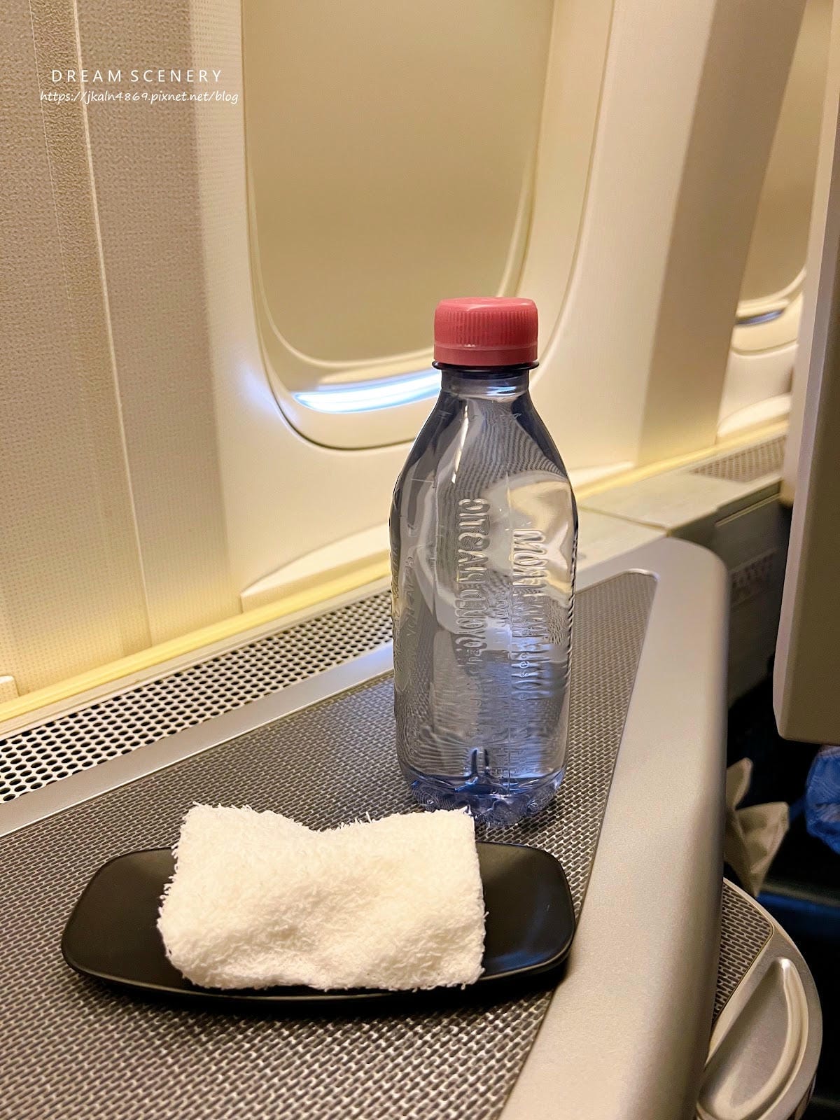 【桃園-大園區】長榮航空皇璽桂冠艙 【桃園-大園區】長榮航空皇璽桂冠艙