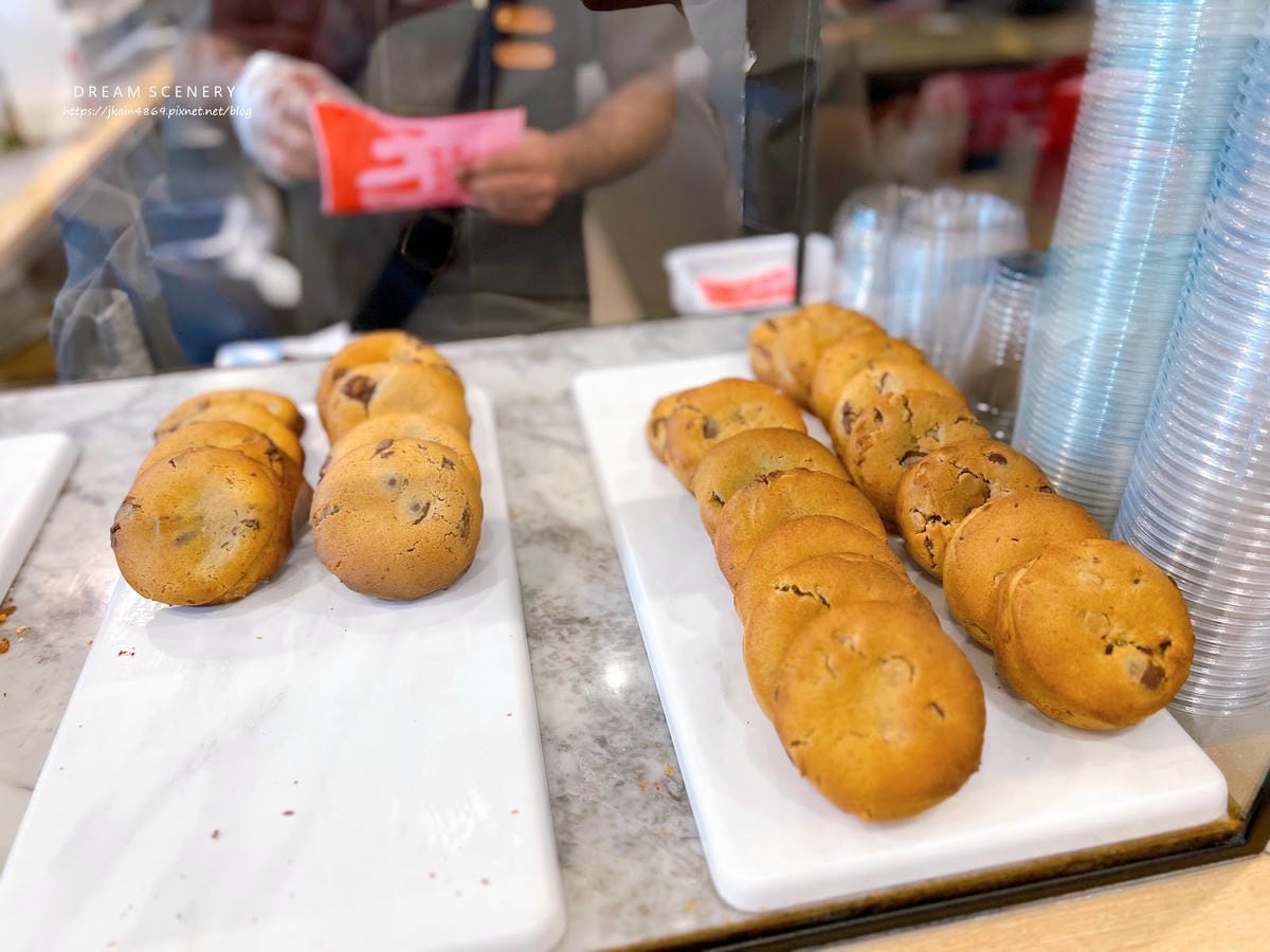 【美國-New York】咖啡館兼烘焙店│必吃濃郁流心coo 【美國-New York】咖啡館兼烘焙店│必吃濃郁流心coo