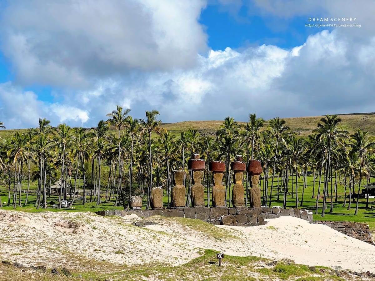 【智利-Easter Island】復活節島上最著名的阿納克 【智利-Easter Island】復活節島上最著名的阿納克