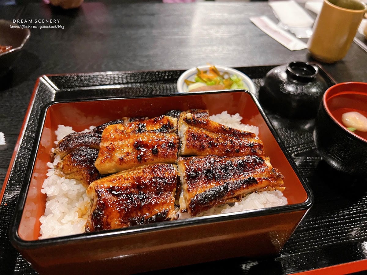 【日本-京都】炭烤鰻魚料理│炭燒鰻魚土井活鰻金閣寺店│Cha 【日本-京都】炭烤鰻魚料理│炭燒鰻魚土井活鰻金閣寺店│Cha
