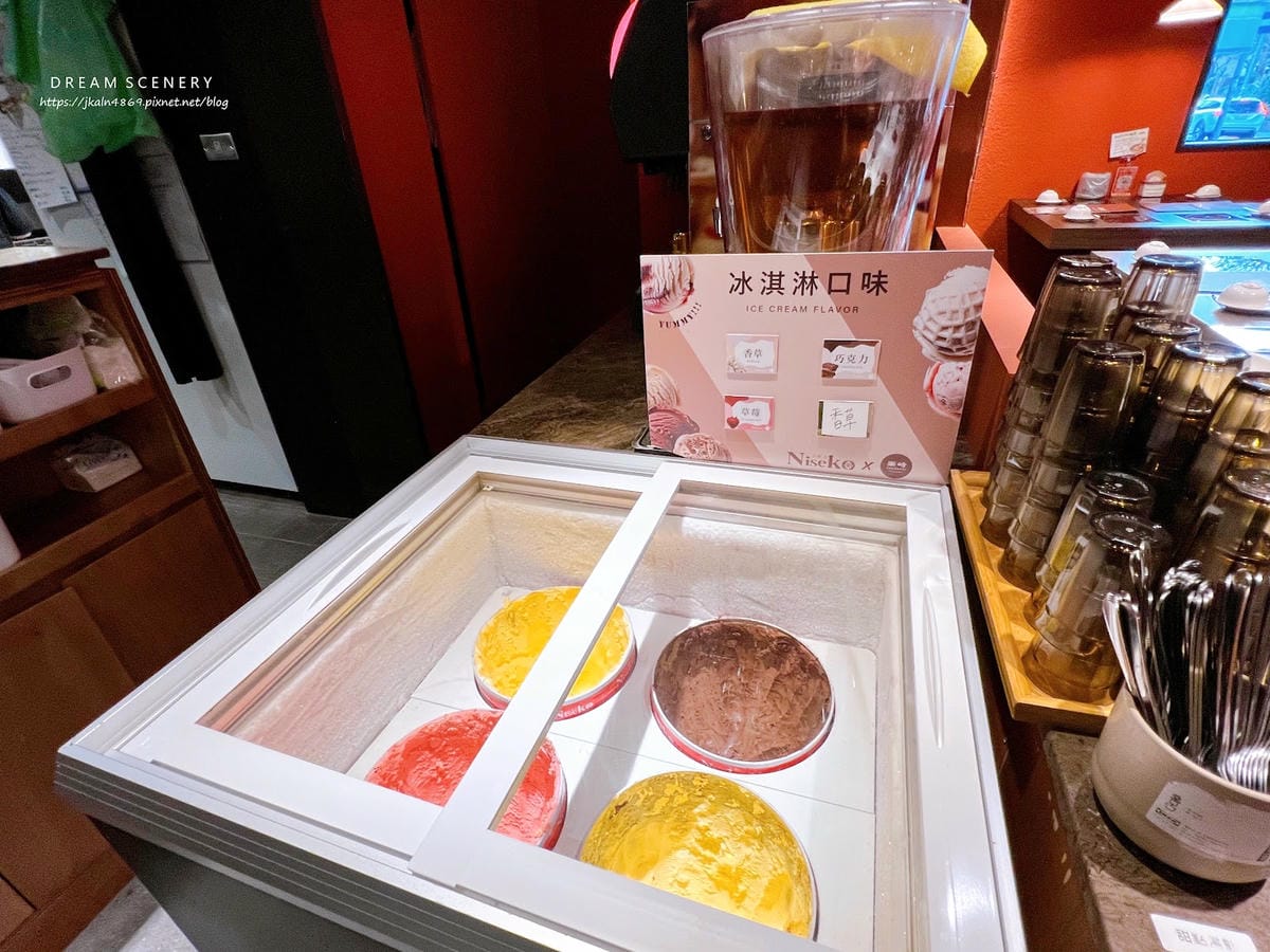 台北▴信義區│台北火鍋推薦濃厚蒜味雞白湯│樂崎火鍋-信義店 台北▴信義區│台北火鍋推薦濃厚蒜味雞白湯│樂崎火鍋-信義店