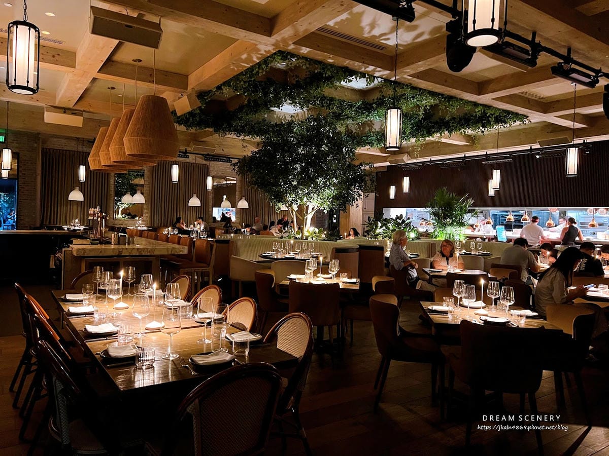 【美國-Arizona】城市裡的聖誕暖光│雲朵般的柴燒佛卡夏│ etta Scottsdale Quarter - 第7張圖 【美國-Arizona】城市裡的聖誕暖光│雲朵般的柴燒佛卡夏│ etta Scottsdale Quarter