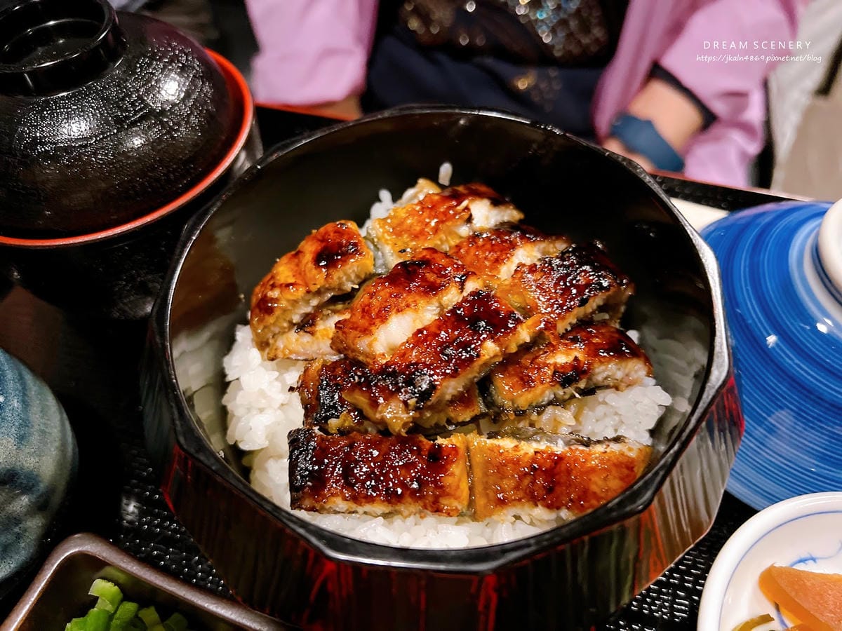 【日本-京都】炭烤鰻魚料理│炭燒鰻魚土井活鰻金閣寺店│Cha 【日本-京都】炭烤鰻魚料理│炭燒鰻魚土井活鰻金閣寺店│Cha
