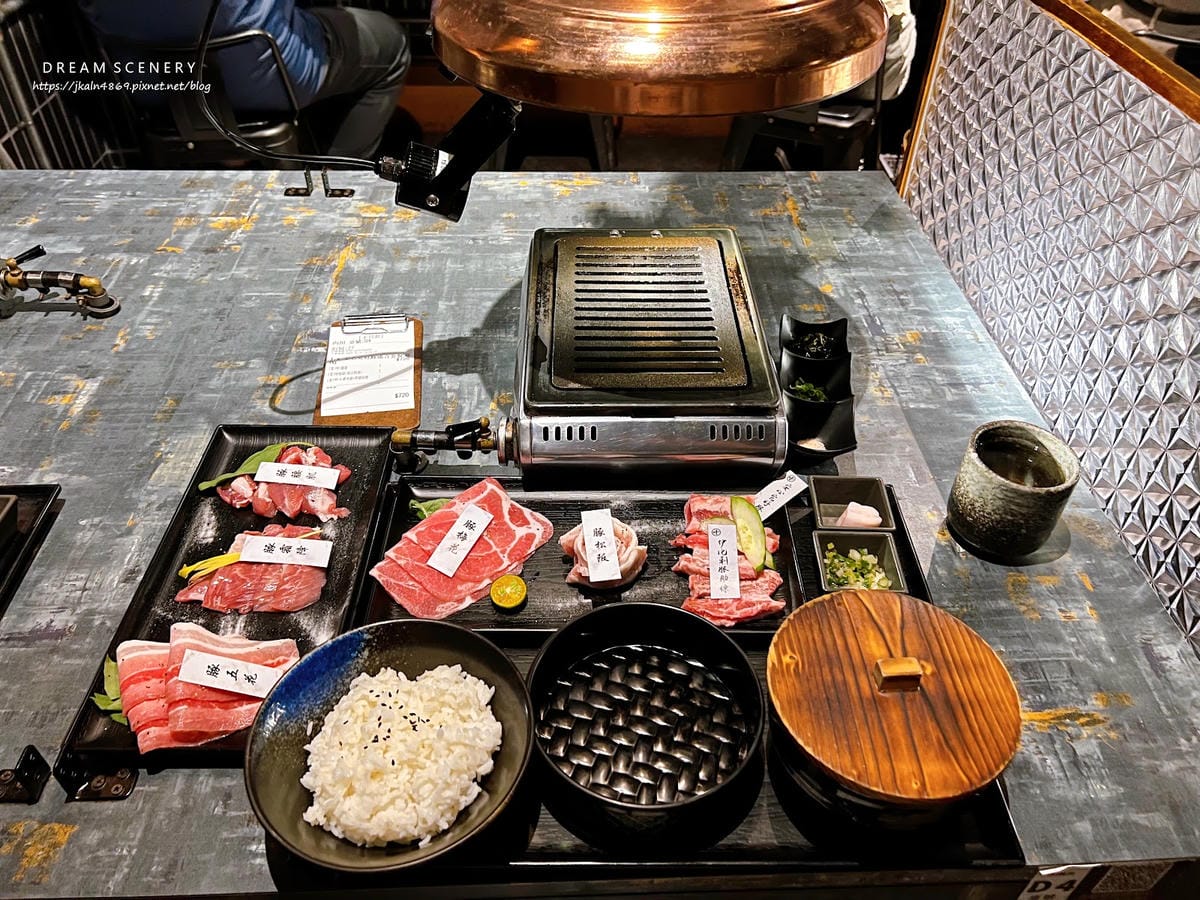 台中▴北區│台中人氣個人燒肉│哼!燒肉-五常店 台中▴北區│台中人氣個人燒肉│哼!燒肉-五常店