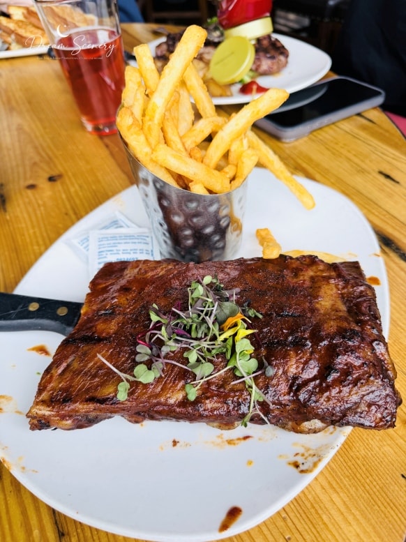 【美國-Arizona】Sedona 紅岩美景觀餐廳│必吃肋排&兩人點餐攻略 │Open Range Grill and Tavern - 第9張圖 【美國-Arizona】Sedona 紅岩美景觀餐廳│必吃肋排&兩人點餐攻略 │Open Range Grill and Tavern