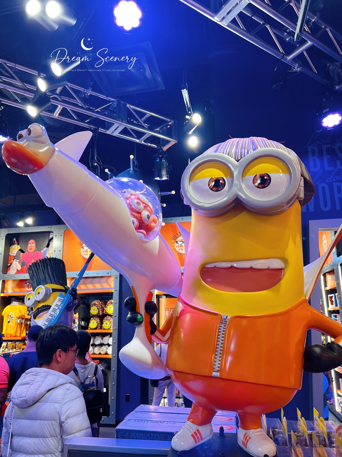【美國 Florida】Illumination’s Minion Land 小小兵樂園|MINION CAFE 必吃香蕉甜點、超萌街景一次收藏 - 第8張圖 【美國 Florida】Illumination’s Minion Land 小小兵樂園|MINION CAFE 必吃香蕉甜點、超萌街景一次收藏