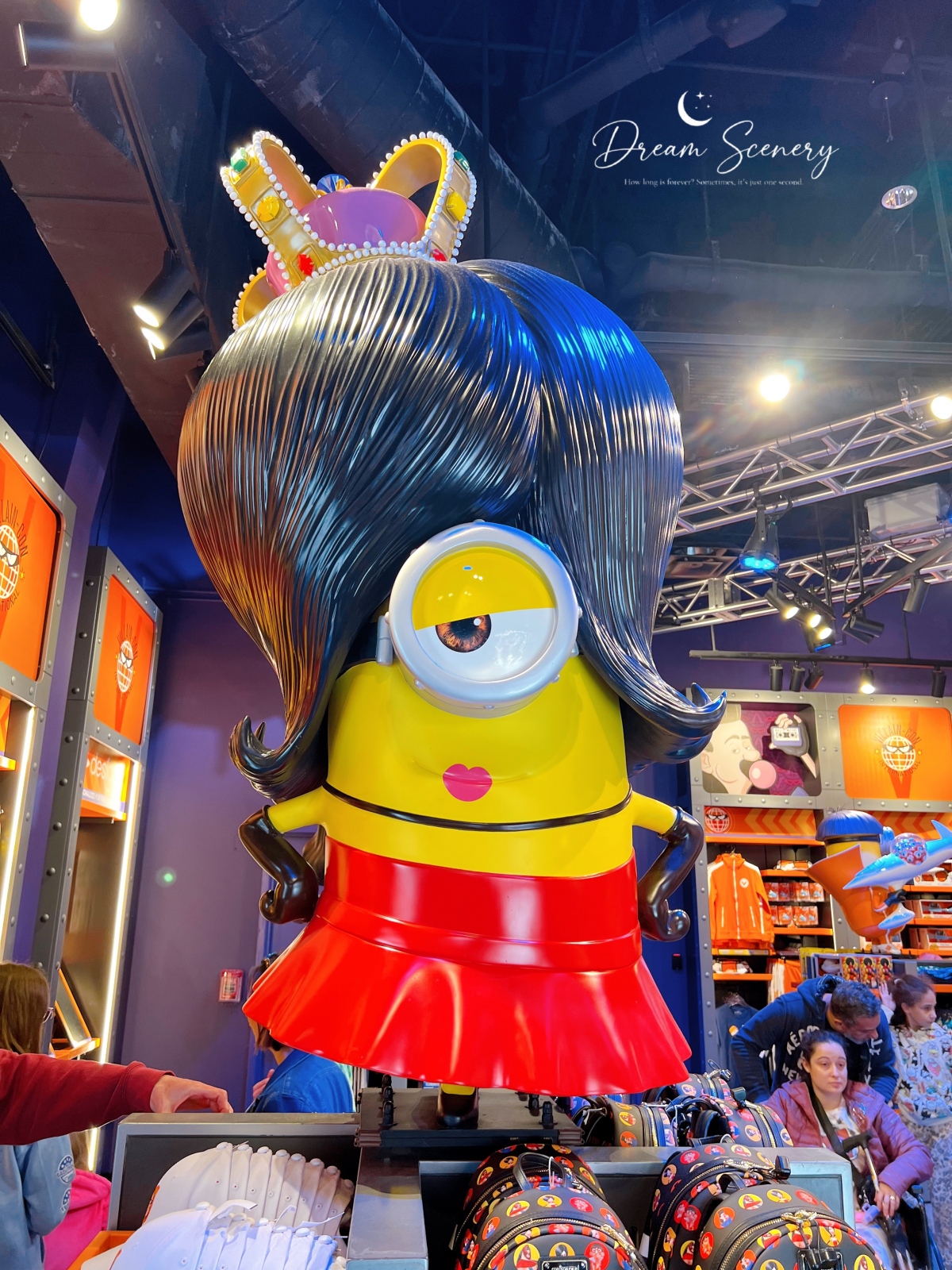 【美國 Florida】Illumination’s Minion Land 小小兵樂園|MINION CAFE 必吃香蕉甜點、超萌街景一次收藏 - 第6張圖 【美國 Florida】Illumination’s Minion Land 小小兵樂園|MINION CAFE 必吃香蕉甜點、超萌街景一次收藏