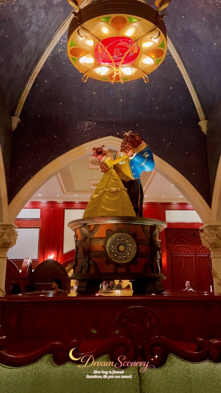 【美國 Florida】2024 Be Our Guest Restaurant|走進美女與野獸城堡用餐!訂位、菜單推薦與野獸見面體驗 - 第24張圖 【美國 Florida】2024 Be Our Guest Restaurant|走進美女與野獸城堡用餐!訂位、菜單推薦與野獸見面體驗