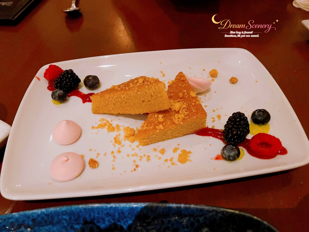 【美國 Florida】2024 Be Our Guest Restaurant|走進美女與野獸城堡用餐!訂位、菜單推薦與野獸見面體驗 - 第41張圖 【美國 Florida】2024 Be Our Guest Restaurant|走進美女與野獸城堡用餐!訂位、菜單推薦與野獸見面體驗