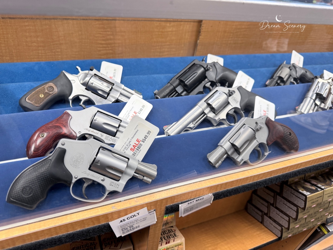 【美國-Scottsdale】人生第一次開槍！射擊初體驗｜Scottsdale Gun Club
