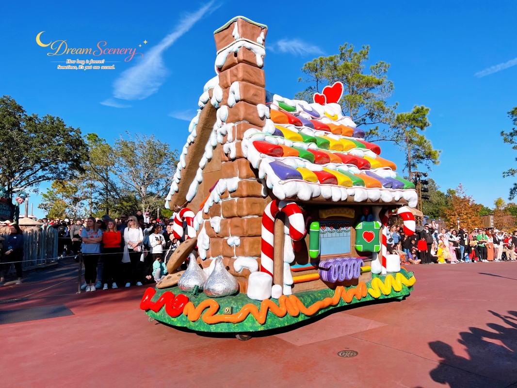 【美國 Florida】2024 Magic Kingdom表演|Mickey’s Once Upon a Christmastime Parade - 第35張圖 【美國 Florida】2024 Magic Kingdom表演|Mickey’s Once Upon a Christmastime Parade