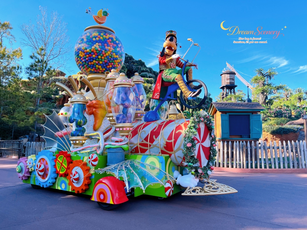 【美國 Florida】2024 Magic Kingdom表演｜Mickey’s Once Upon a Christmastime Parade