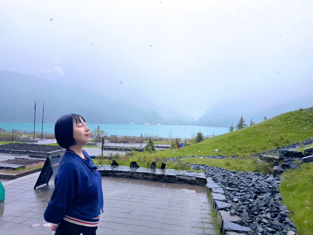 【加拿大-Banff】湖景第一排的晚餐時光｜Fairmont Chateau Lake Louise Lakeview Lounge晚餐體驗