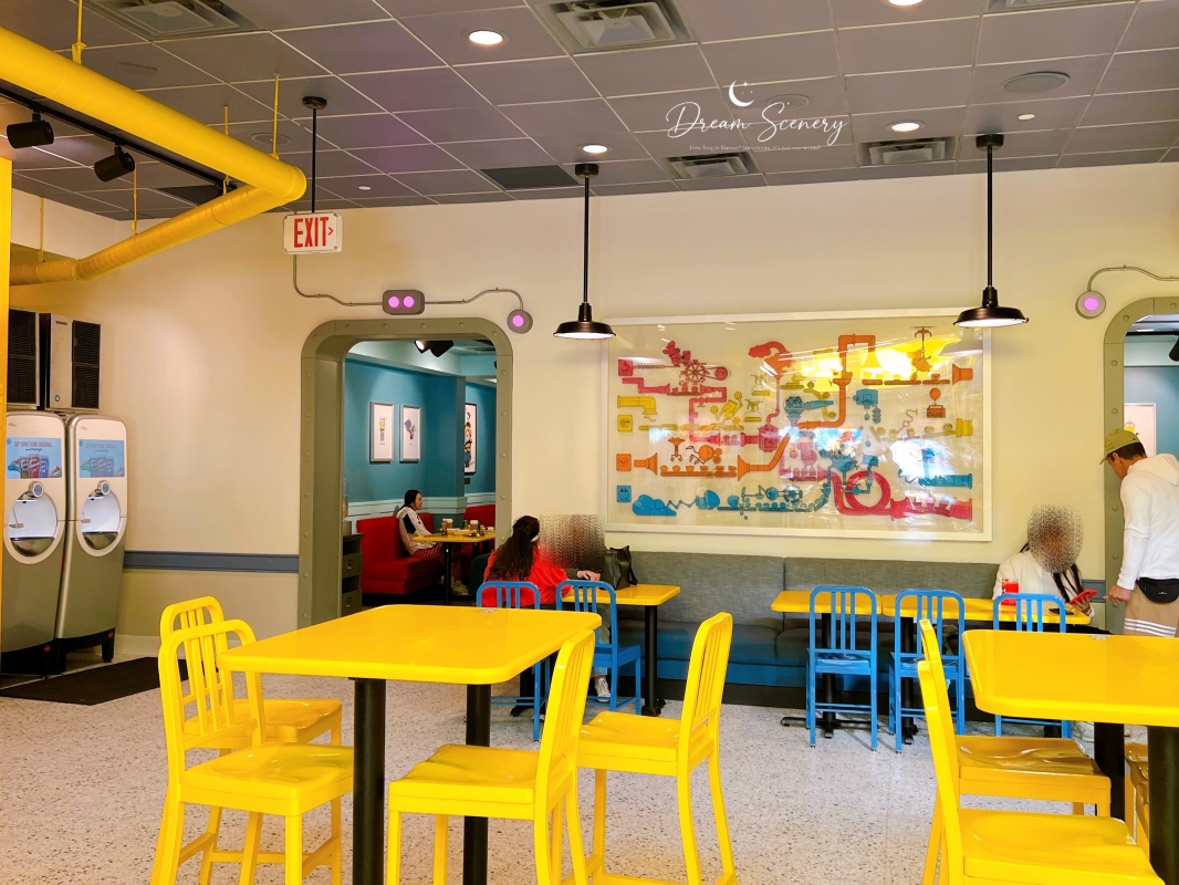 【美國 Florida】Illumination’s Minion Land 小小兵樂園|MINION CAFE 必吃香蕉甜點、超萌街景一次收藏 - 第25張圖 【美國 Florida】Illumination’s Minion Land 小小兵樂園|MINION CAFE 必吃香蕉甜點、超萌街景一次收藏