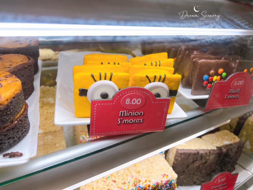 【美國 Florida】Illumination’s Minion Land 小小兵樂園|MINION CAFE 必吃香蕉甜點、超萌街景一次收藏 - 第28張圖 【美國 Florida】Illumination’s Minion Land 小小兵樂園|MINION CAFE 必吃香蕉甜點、超萌街景一次收藏