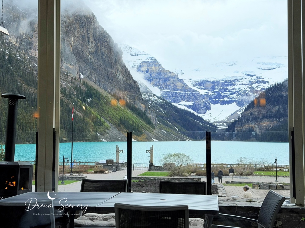 【加拿大-Banff】湖景第一排的晚餐時光｜Fairmont Chateau Lake Louise Lakeview Lounge晚餐體驗