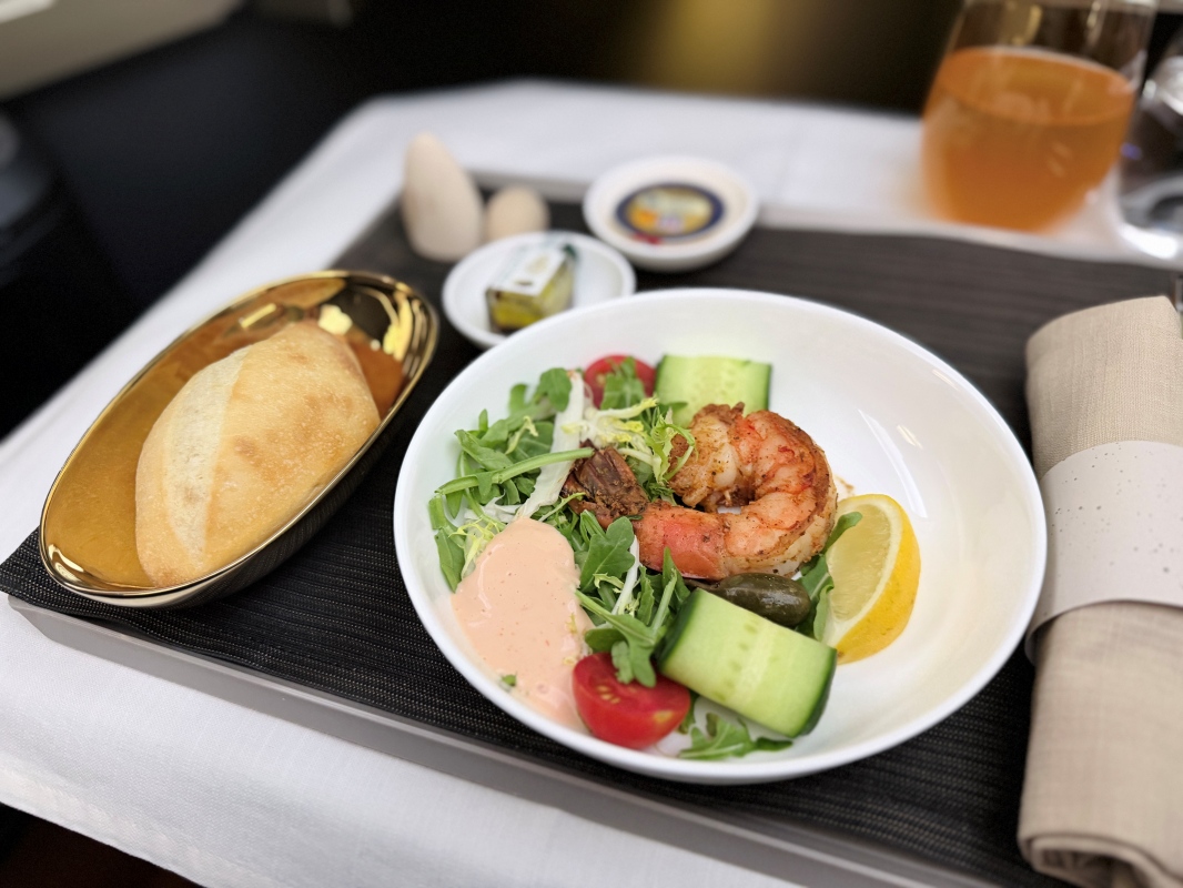 【美國-鳳凰城天港國際機場】STARLUX Airlines 星宇航空商務艙開箱|第一次帶寶寶搭長程飛機,鳳凰城直飛台灣 16 小時完整體驗 - 第14張圖 【美國-鳳凰城天港國際機場】STARLUX Airlines 星宇航空商務艙開箱|第一次帶寶寶搭長程飛機,鳳凰城直飛台灣 16 小時完整體驗