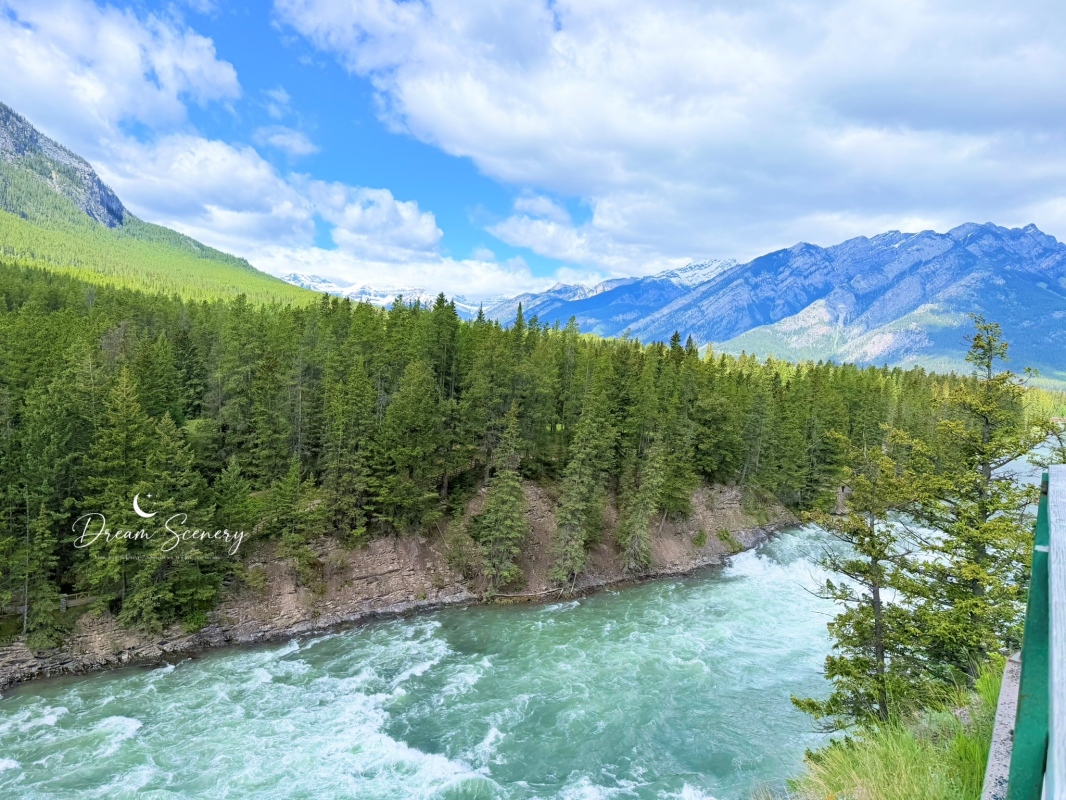 【加拿大-Banff】俯瞰城堡飯店與落磯山谷的經典觀景點｜Surprise Corner