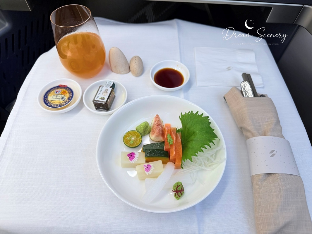 【台灣-桃園國際機場】STARLUX 星宇航空商務艙|長程飛行搭乘心得 - 第12張圖 【台灣-桃園國際機場】STARLUX 星宇航空商務艙|長程飛行搭乘心得