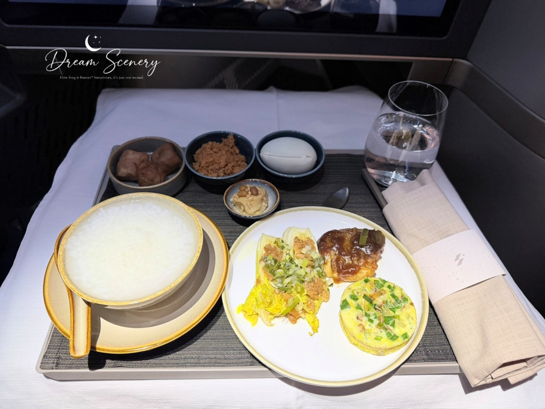 【台灣-桃園國際機場】STARLUX 星宇航空商務艙|長程飛行搭乘心得 - 第24張圖 【台灣-桃園國際機場】STARLUX 星宇航空商務艙|長程飛行搭乘心得