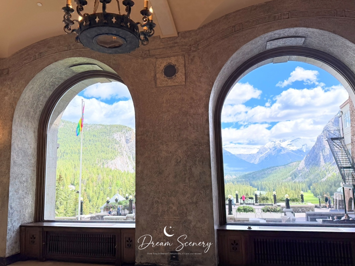 【加拿大-Banff】走進落磯山脈中的城堡，探索古典大廳與山谷花園｜Fairmont Banff Springs