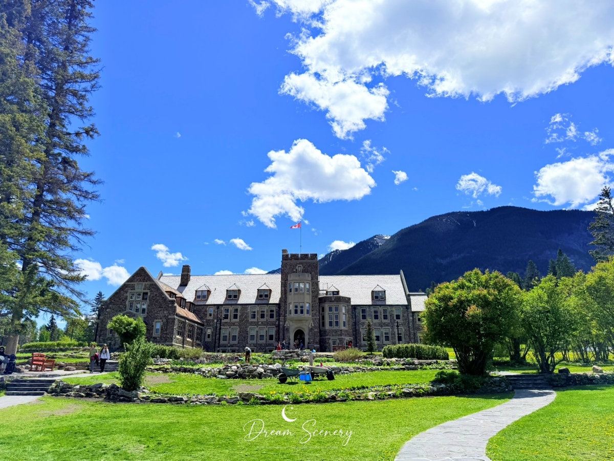 【加拿大-班夫 Banff】Cascade of Time Garden｜班夫市區裡的歷史花園