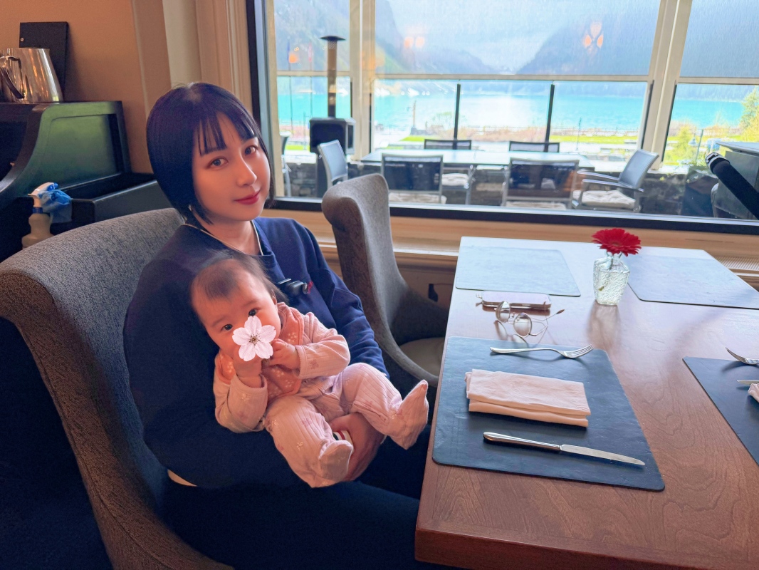 【加拿大-Banff】湖景第一排的晚餐時光｜Fairmont Chateau Lake Louise Lakeview Lounge晚餐體驗